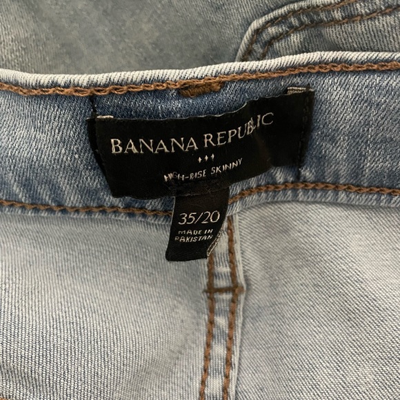 Banana Republic Women's Size 35/20 High-Rise Skinny Jeans Light Blue Distressed - Picture 4 of 5